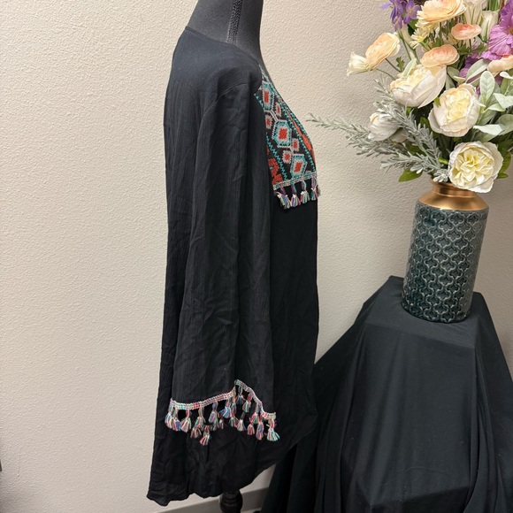 Lilypad Boho Kimono Cardigan | Black Tassel Trim Embroidered Festival Jacket - Picture 5 of 7